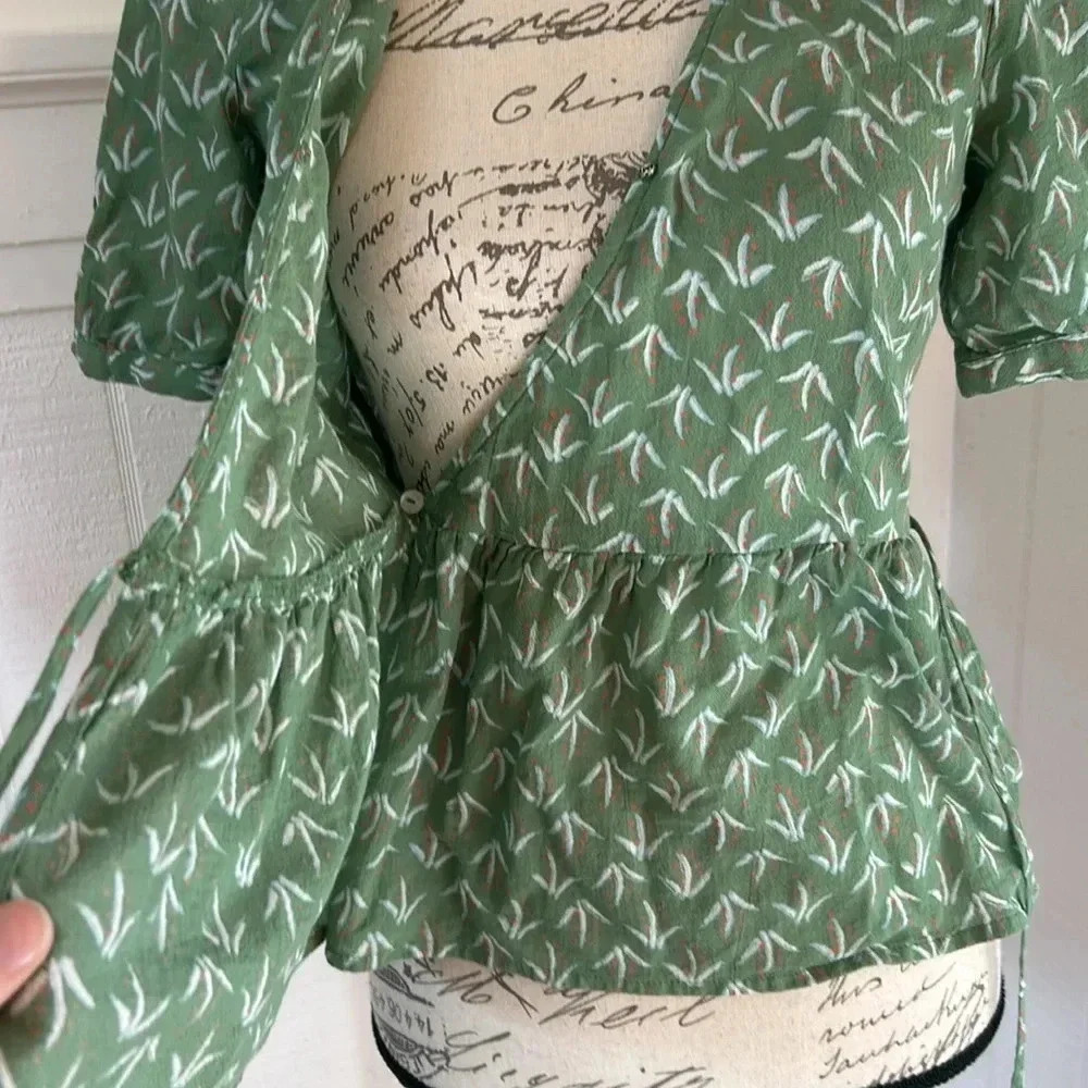 Lucky Brand Green Wrap Blouse XS 100% Cotton Natural Fibers - Picture 6 of 11